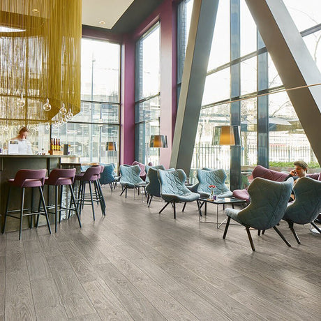 Forbo Surestep Wood Classic Oak 18882 Sheet Vinyl - DCTUK